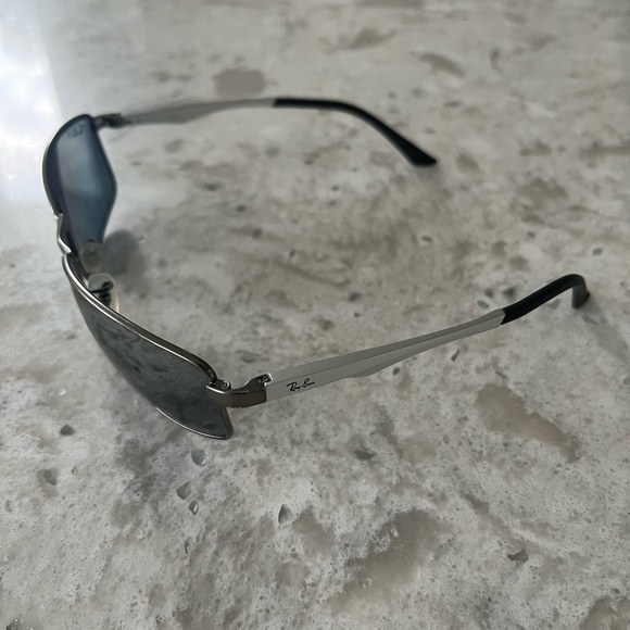 Ray-Ban polarized sunglasses - Picture 4 of 4